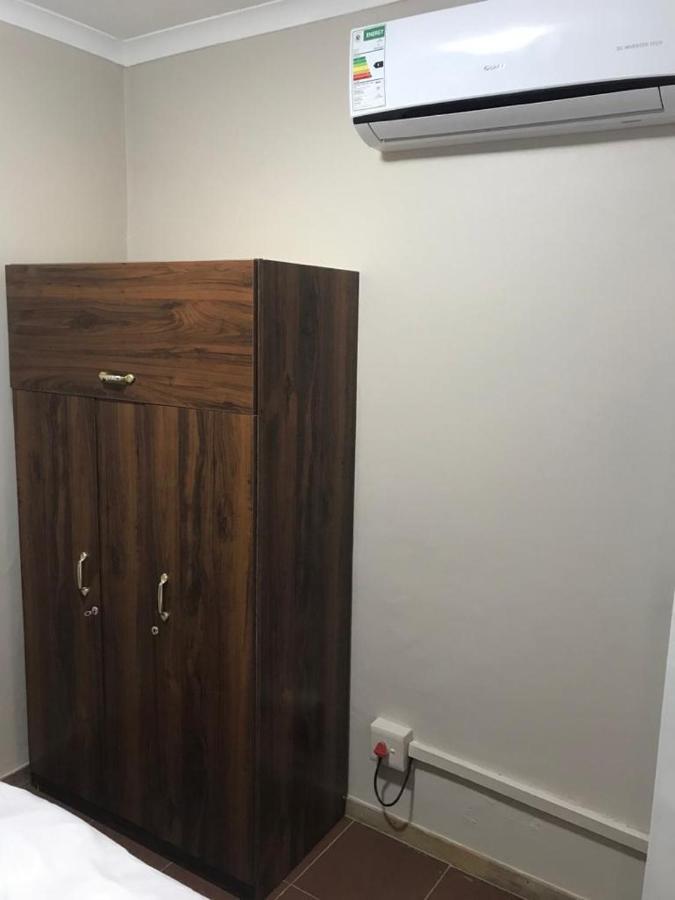 Urbanlife Keetmanshoop Accommodation Ngoại thất bức ảnh