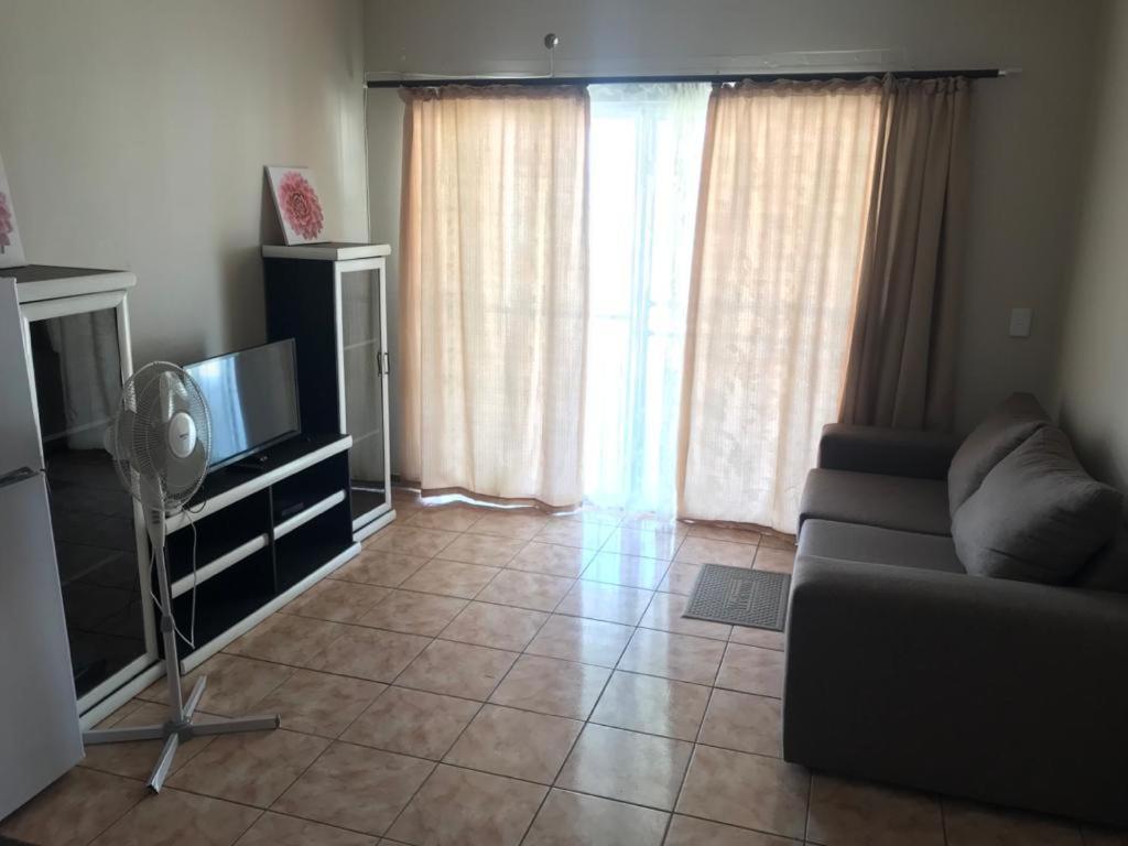 Urbanlife Keetmanshoop Accommodation Ngoại thất bức ảnh